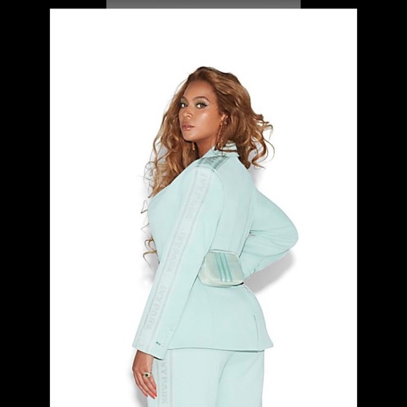 Adidas X Ivy Park 3 stripes Suit jacket M,XL - Picture 6 of 10